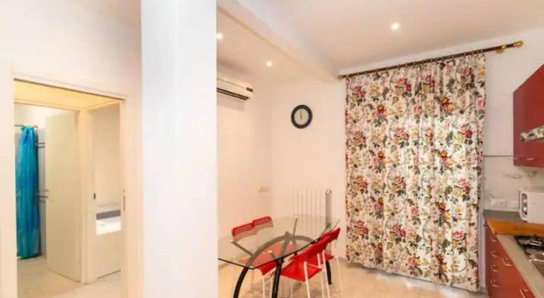 Villa tranquilla immersa nel verde a 2 Km dal mare — photo 2