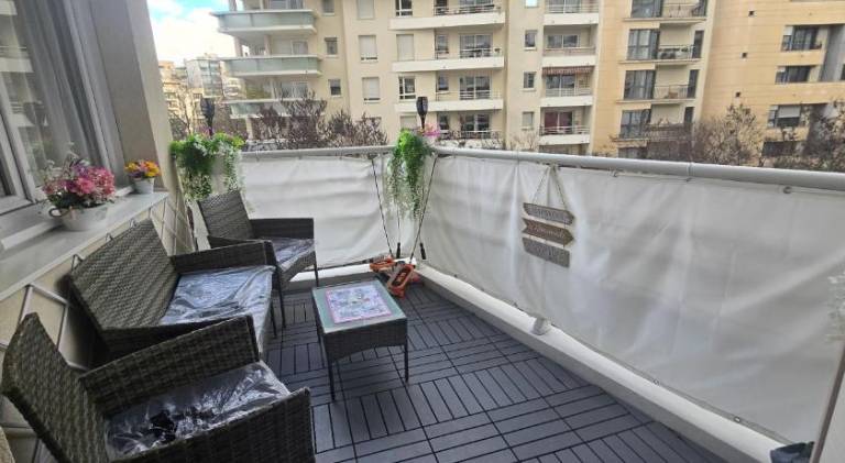Suite Prestige Paris-La Defense Terrasse in Gennevilliers