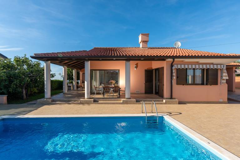 Ferienhaus in Buje für max. 7 Personen Ferienhaus in Buje für max. 7 Personen