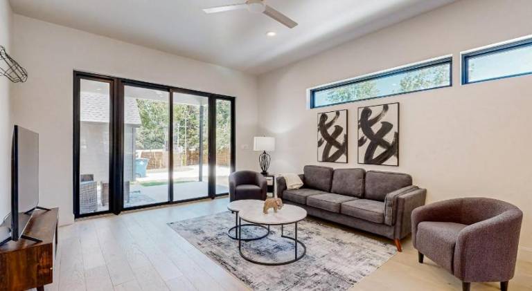 185 m&sup2; Ferienhaus