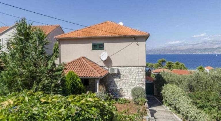 Holiday apartment with barbeque | Dogs allowed in Postira