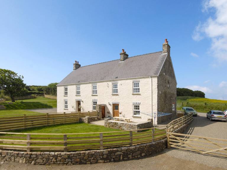 Cottage  Newgale