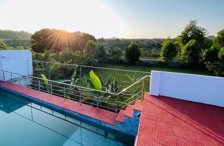 Villa with pool in Udaipur
