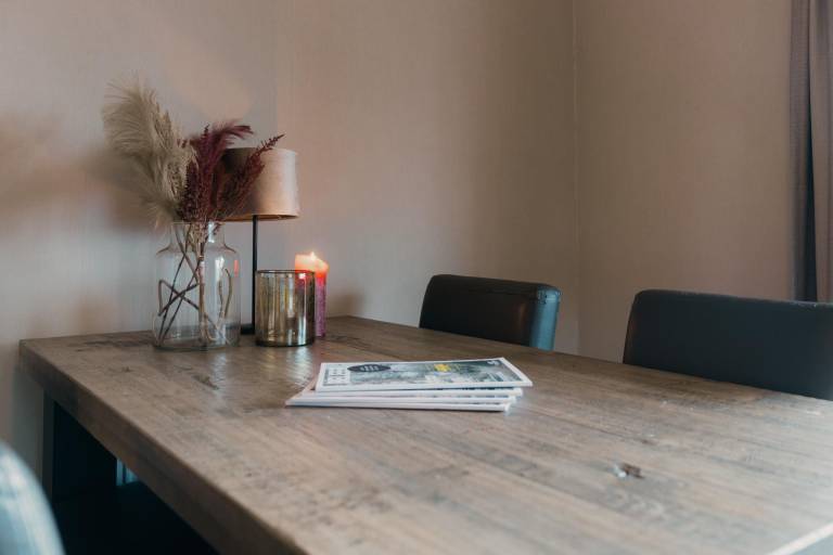 The luxury Veluwe lounge x2 at recreation park De Boshoek. You can rent these inexpensive cottages and enjoy both the park and nature! — photo 4