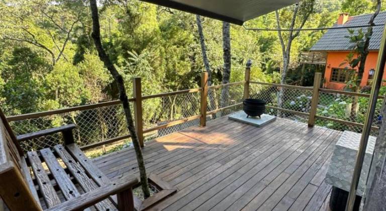 Nice lodge with patio, hot tub & garden | Pet-friendly — photo 3