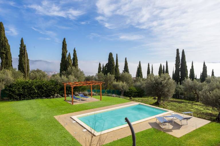 Family-friendly villa with BBQ, garden & patio | Beach nearby | Good for workation | Dogs allowed — photo 2
