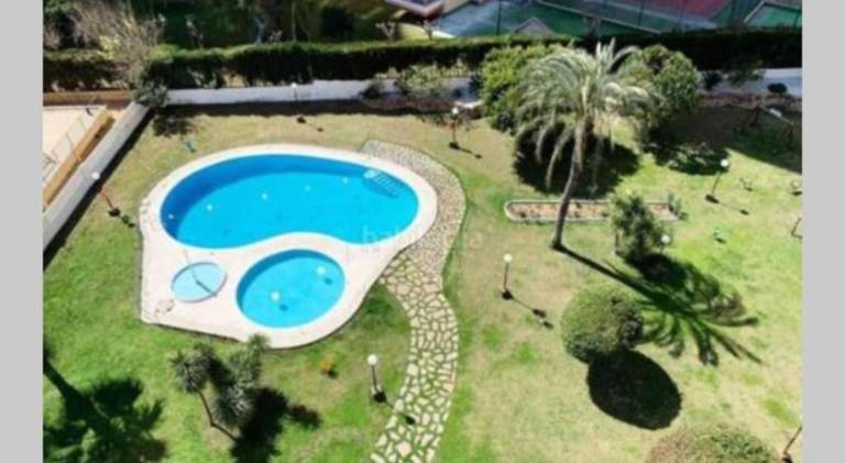 Holiday apartment with pool — photo 5