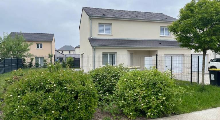 Fully equipped villa with BBQ, garden & patio | Pet-friendly — photo 3