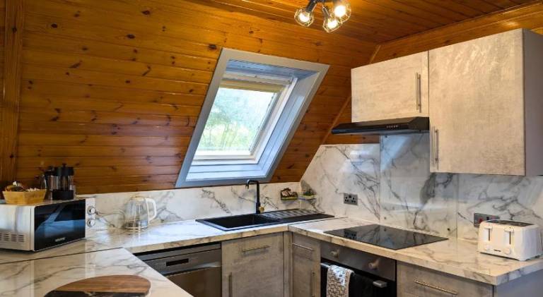 Charming house with hot tub | Pets are welcome — photo 4