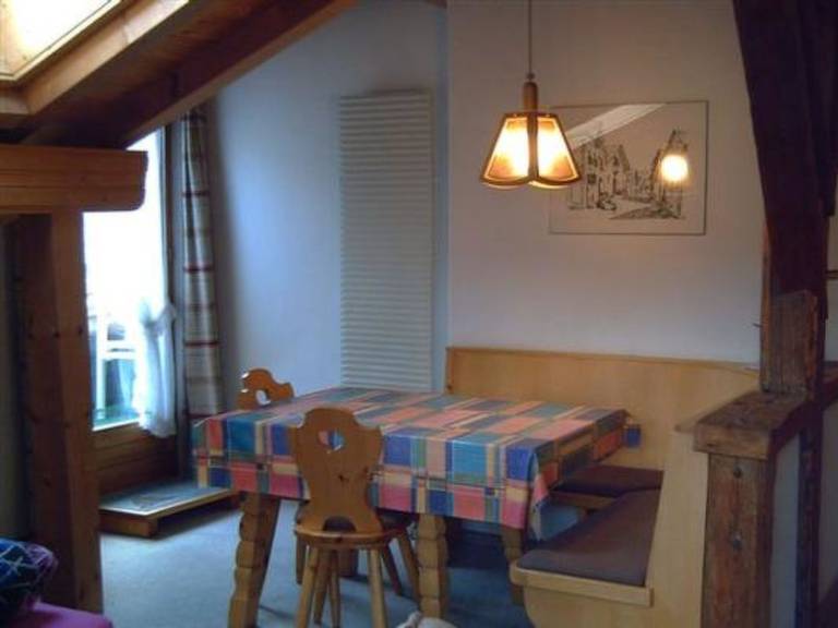 Rental apartment with patio — photo 4