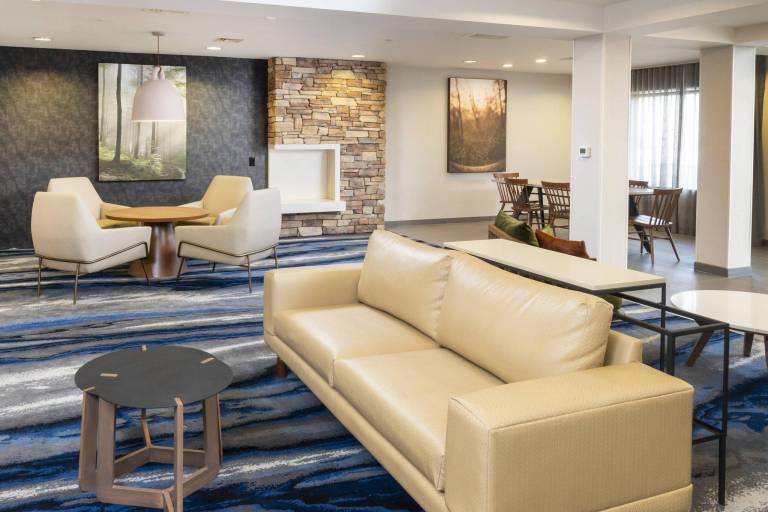 Fairfield by Marriott Inn & Suites Bend Downtown — photo 3