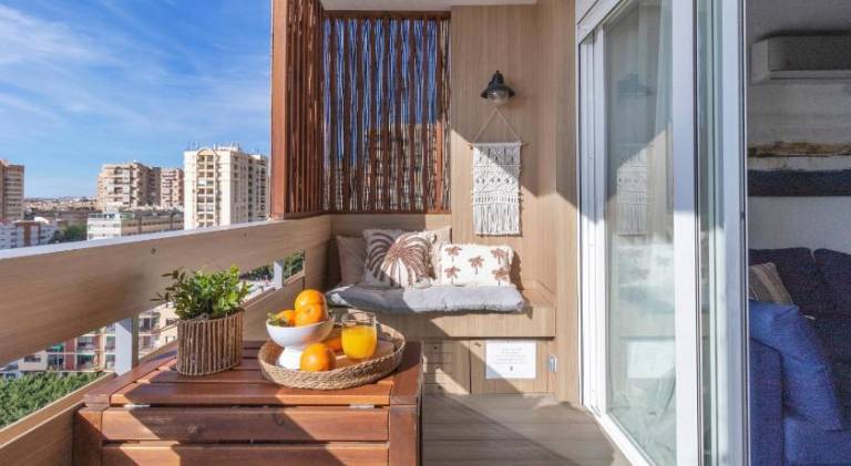 Holiday apartment with pool | Suitable for remote work | Dogs allowed in Roquetas de Mar