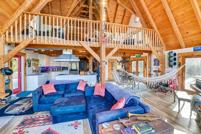 Cabin Troy