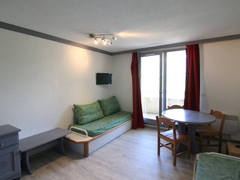 Studio 3 pers, Alpe d'Huez, pets allowed — photo 4