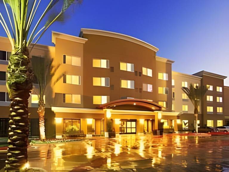 Courtyard by Marriott Anaheim Resort Convention Center