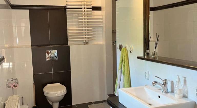 Holiday apartment with 2 rooms for 6 persons — photo 2