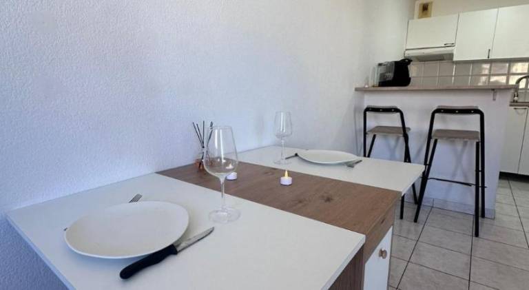 Charming rental apartment with patio | Pets are welcome — photo 4