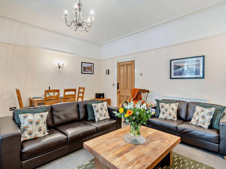 Apartment with 2 rooms for 4 persons — photo 4