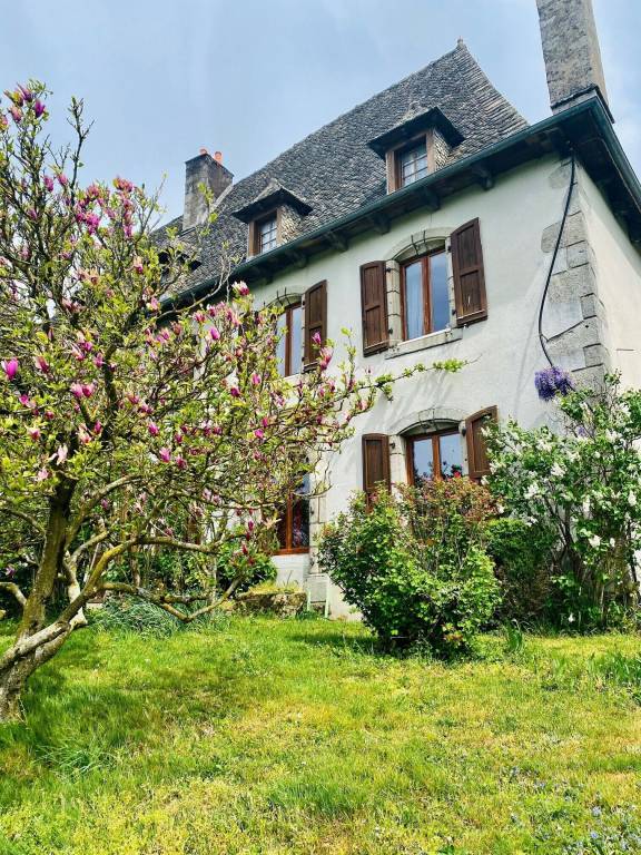 Maison de vacances Montsalvy