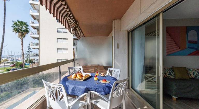Apartment with terrace & private pool — photo 2