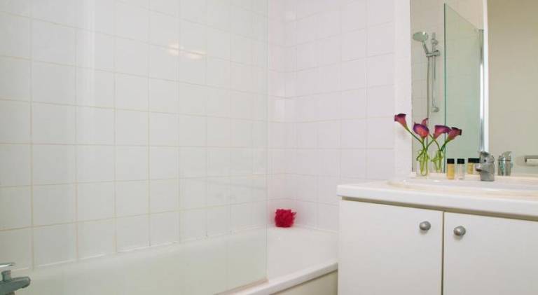 Serviced apartment for 127 persons — photo 5