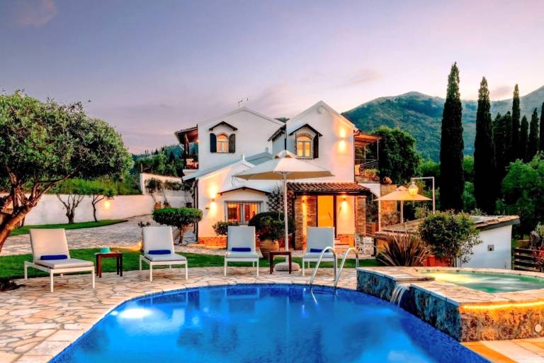 Villa Claire Corfu: 10-Acre Private Pool Villa & Guesthouse in Corfu in Corfu