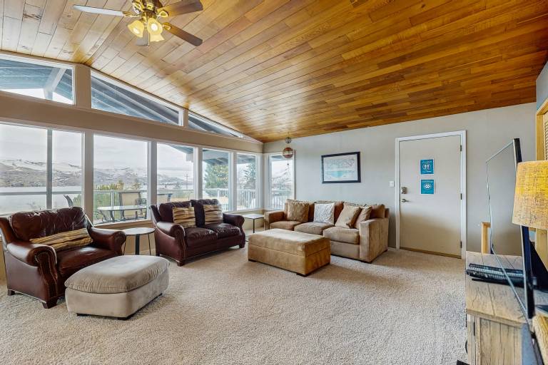 House Chelan