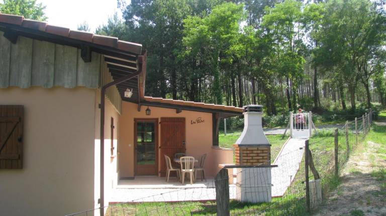 Charming gite with patio, garden & grill | Dogs allowed — photo 2