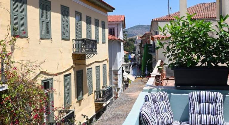 Holiday apartment with patio — photo 5