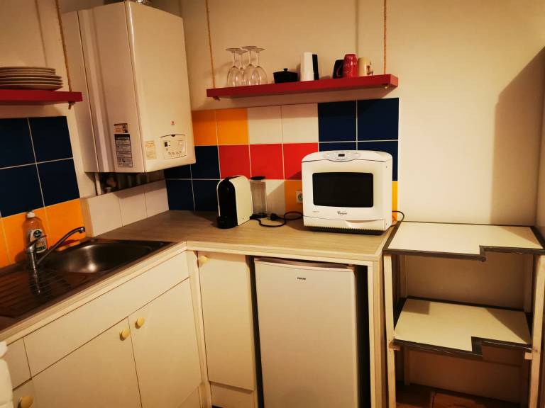 Pleasant rental apartment with terrace | Pet-friendly — photo 4