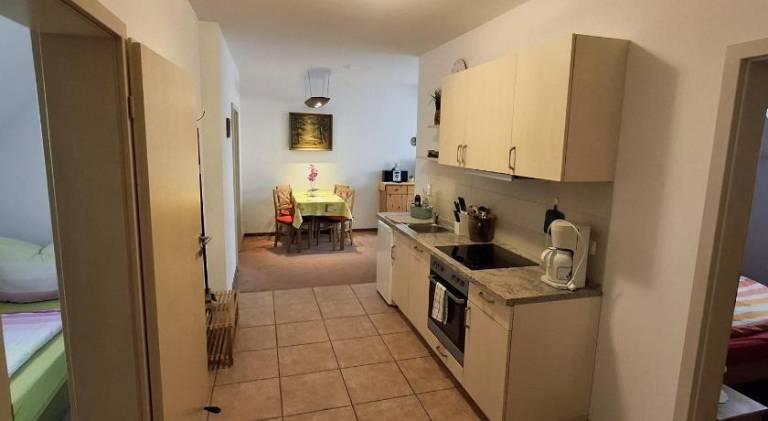 Wonderful holiday apartment with barbecue, terrace & yard | Pets are welcome — photo 2