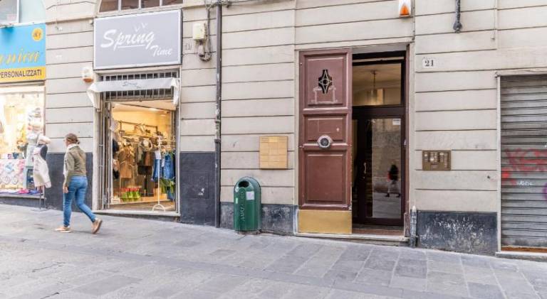 Apartment | Near Piazza De Ferrari | Dogs allowed — photo 3