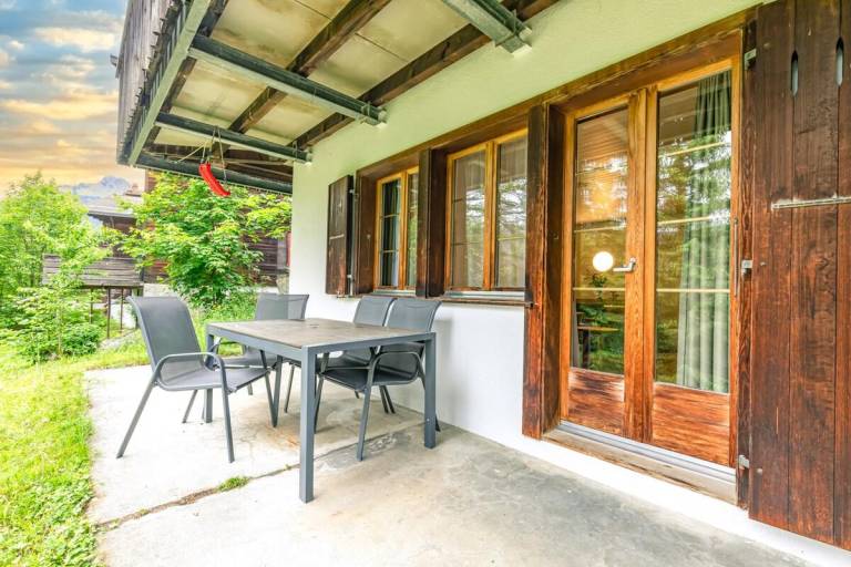 Fully equipped pleasant rental apartment with terrace | Next to the ski | Suitable for remote work | Dogs allowed — photo 3
