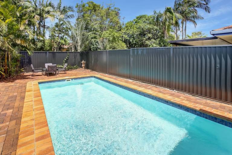 House Dicky Beach
