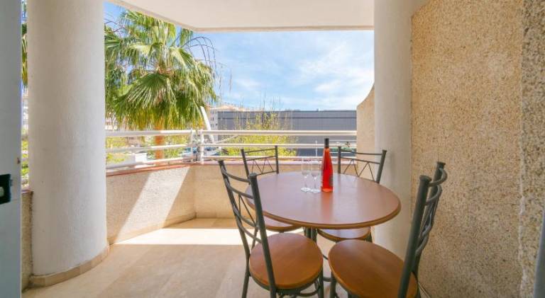 Pleasant holiday apartment with pool & patio | Close to the beach | Dogs allowed — photo 2