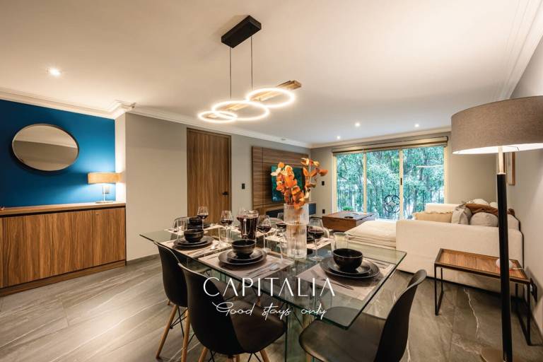 Capitalia Elegant Urban Oasis
