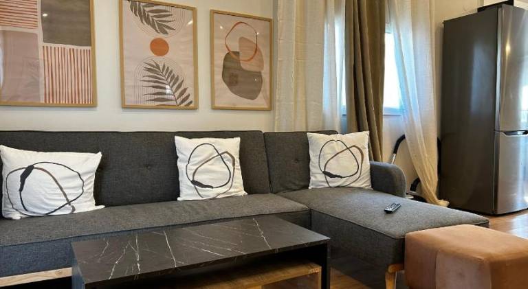 Rental apartment with 2 rooms for 6 persons — photo 2