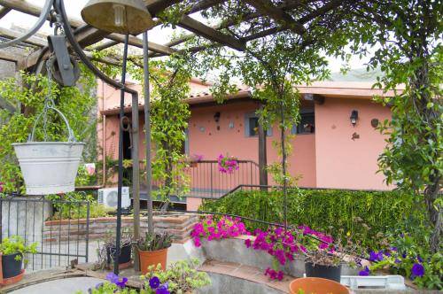 Bed and breakfast  Sant'Alfio