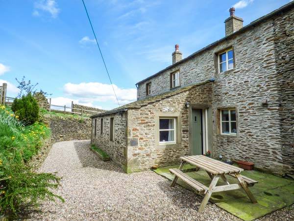 Cottage with garden, barbecue & terrace — photo 2