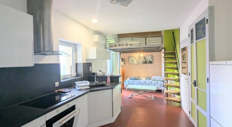 Apartment | Close to the beach | Pet-friendly in Bandol