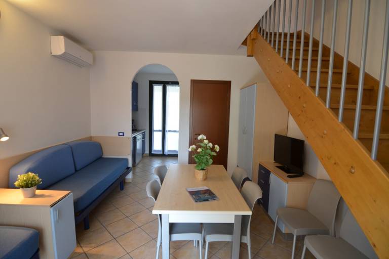 Vacation home with pool & terrace — photo 3