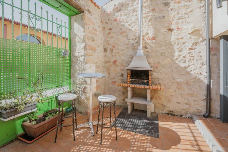 Fully equipped big vacation home with grill & fast internet | Mountain view | Suitable for remote work | Pets are welcome — photo 3
