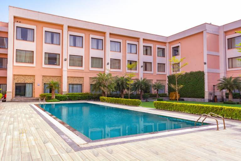 Resort  West Delhi