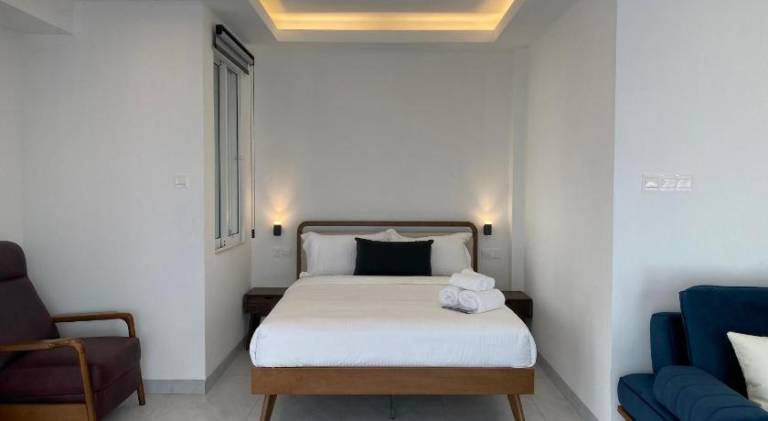 CS Junction Point Special Day Room SDR