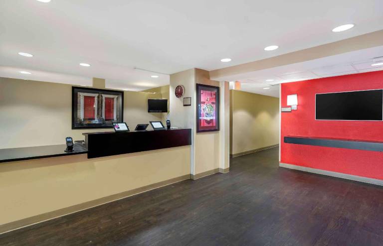 Extended Stay America Suites - Seattle - Everett - North — photo 2