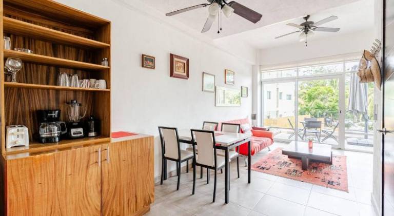 Rental apartment with pool — photo 3