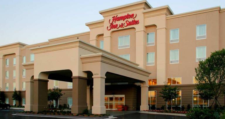 Hampton Inn & Suites Atlanta Airport West/Camp Creek Parkway in College Park, GA