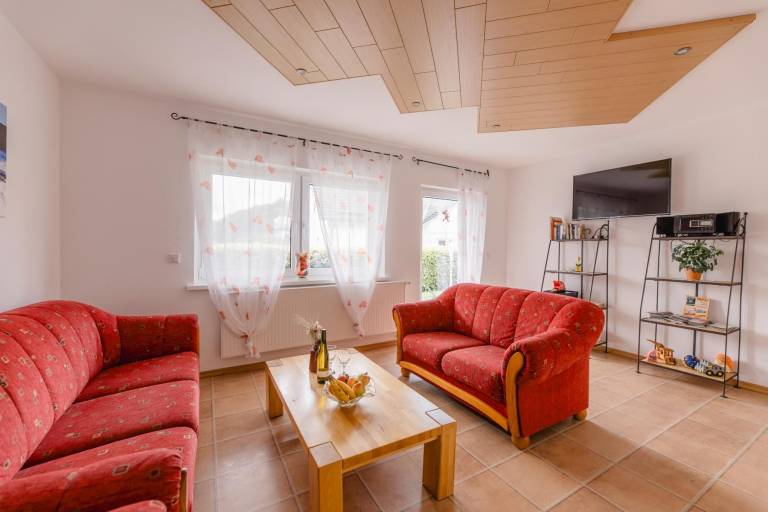 Holiday Apartment 'Dachsbau' with Private Terrace, Shared Garden and Wi-Fi — photo 2
