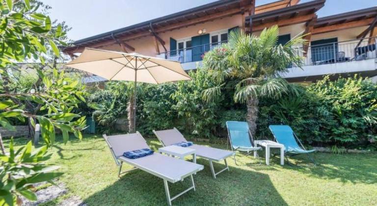 Pleasant apartment with pool | Dogs allowed in Lazise