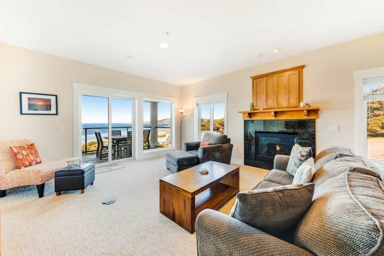 Condo Newport